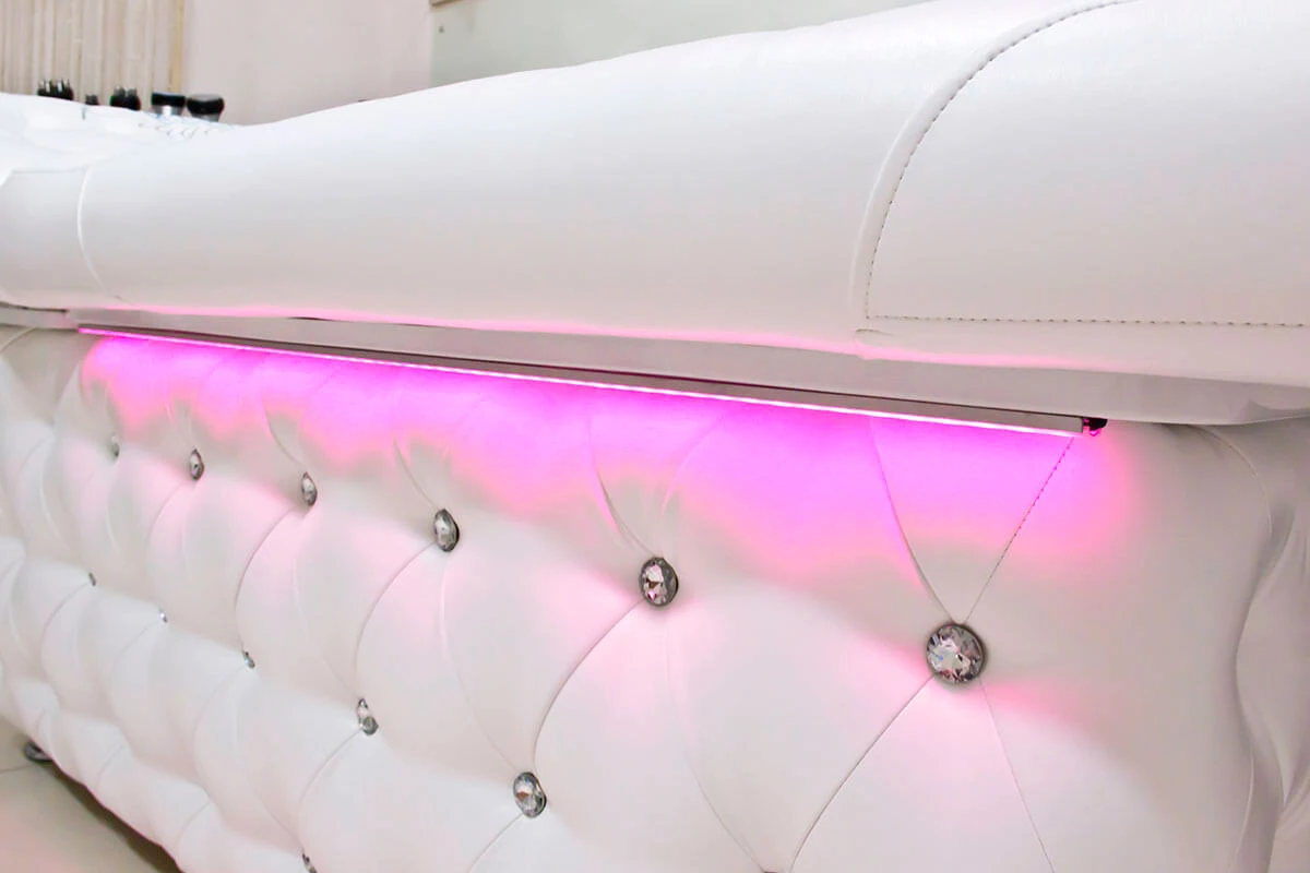 косметологическая кушетка украина